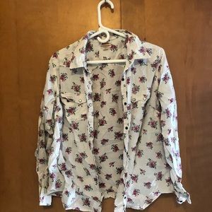 Lot of 2 Overlay Tops. Size 1 and 2.